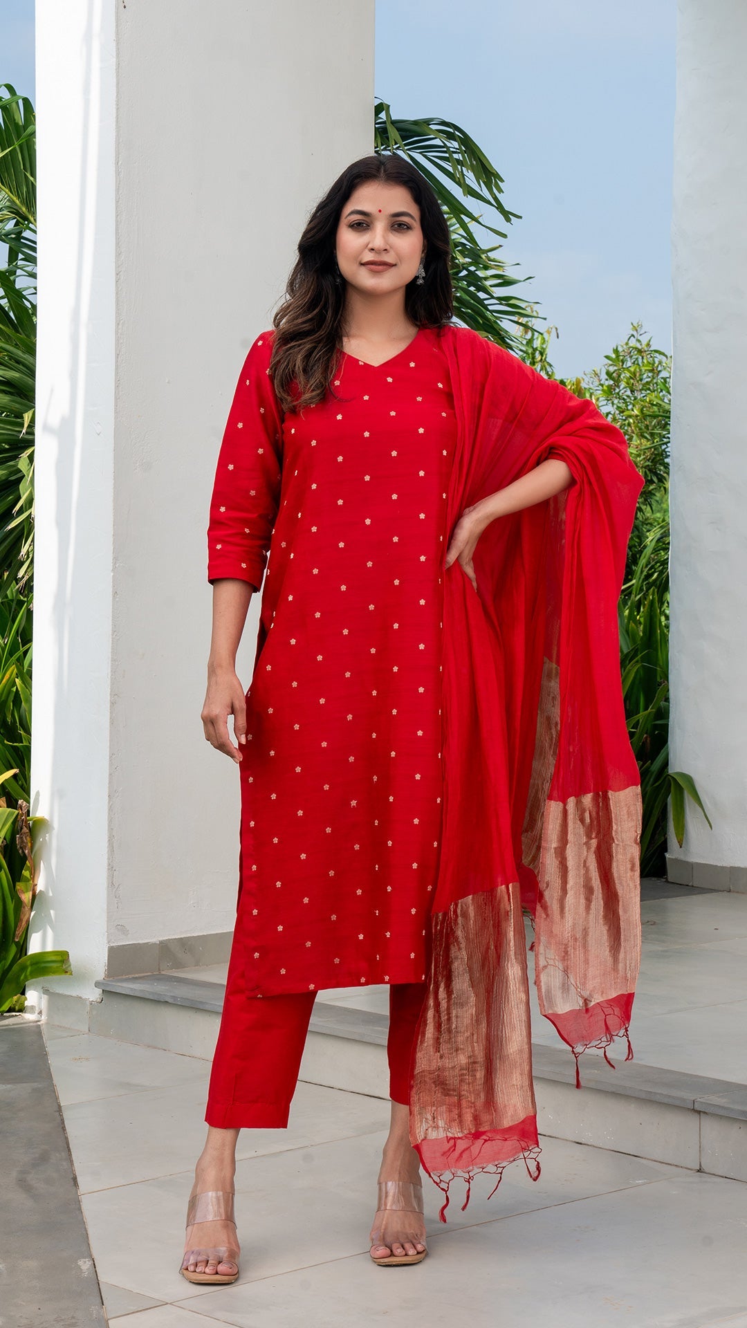 Shriya Kurta Set In Chanderi Silk - Red