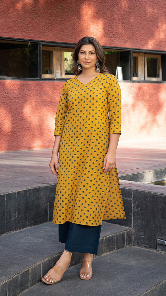 Aadhira Mustard Lotus Ajrakh Natural Dyed Cotton Kurta