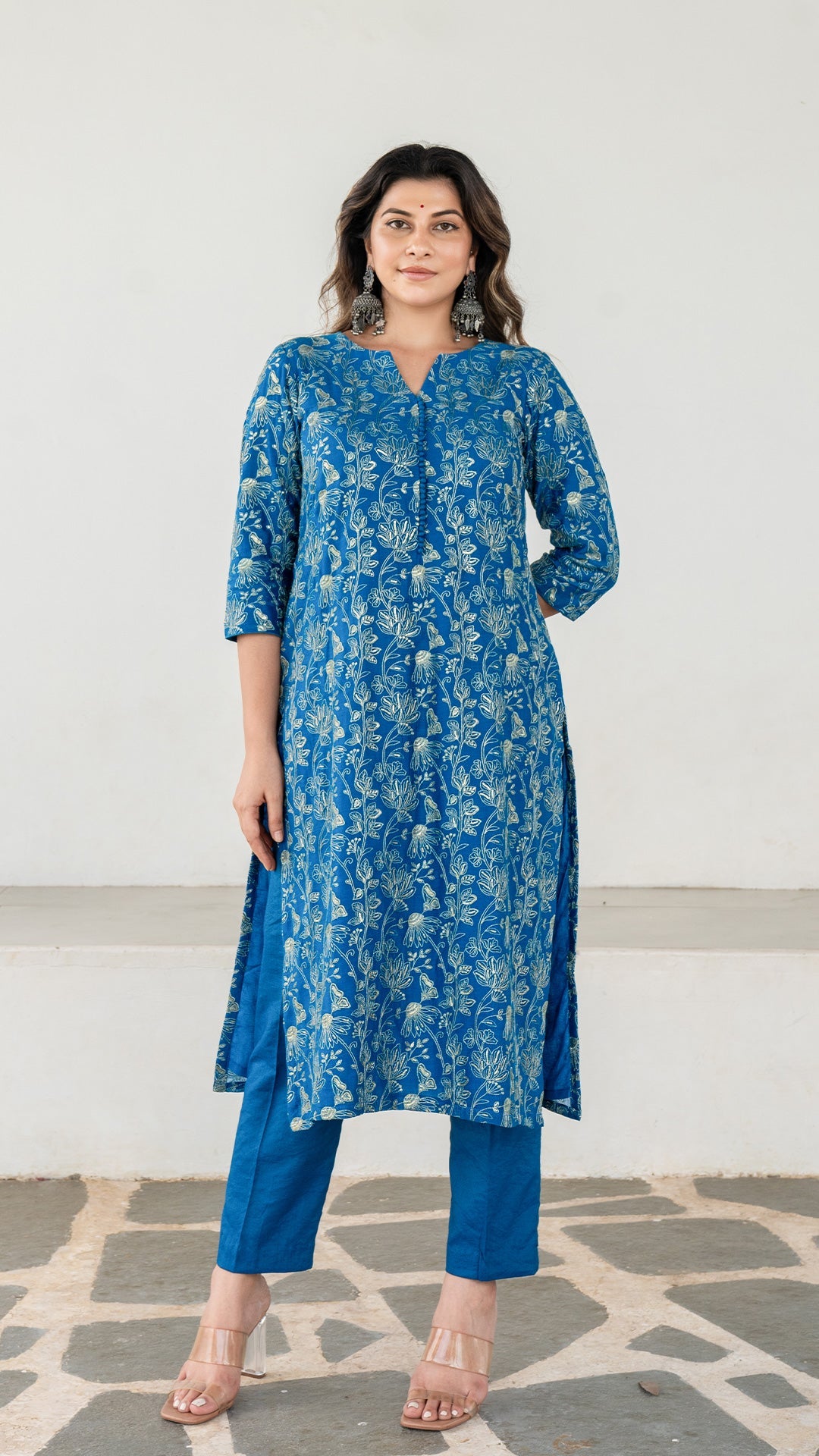 Vyoma Emboridered Chanderi Kurta Set - Blue