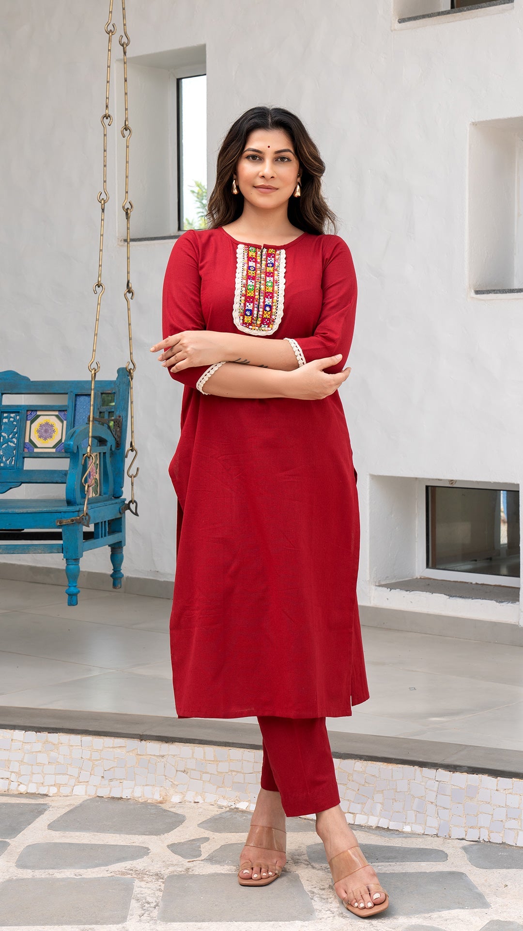 Red Cotton Kurta With Embroidered Patch