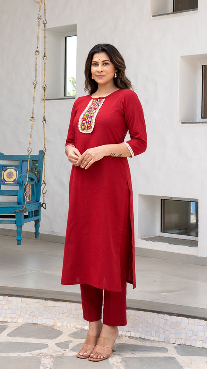 Red Cotton Kurta With Embroidered Patch