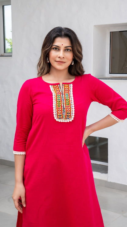 Rani Pink Cotton Kurta With Embroidered Patch