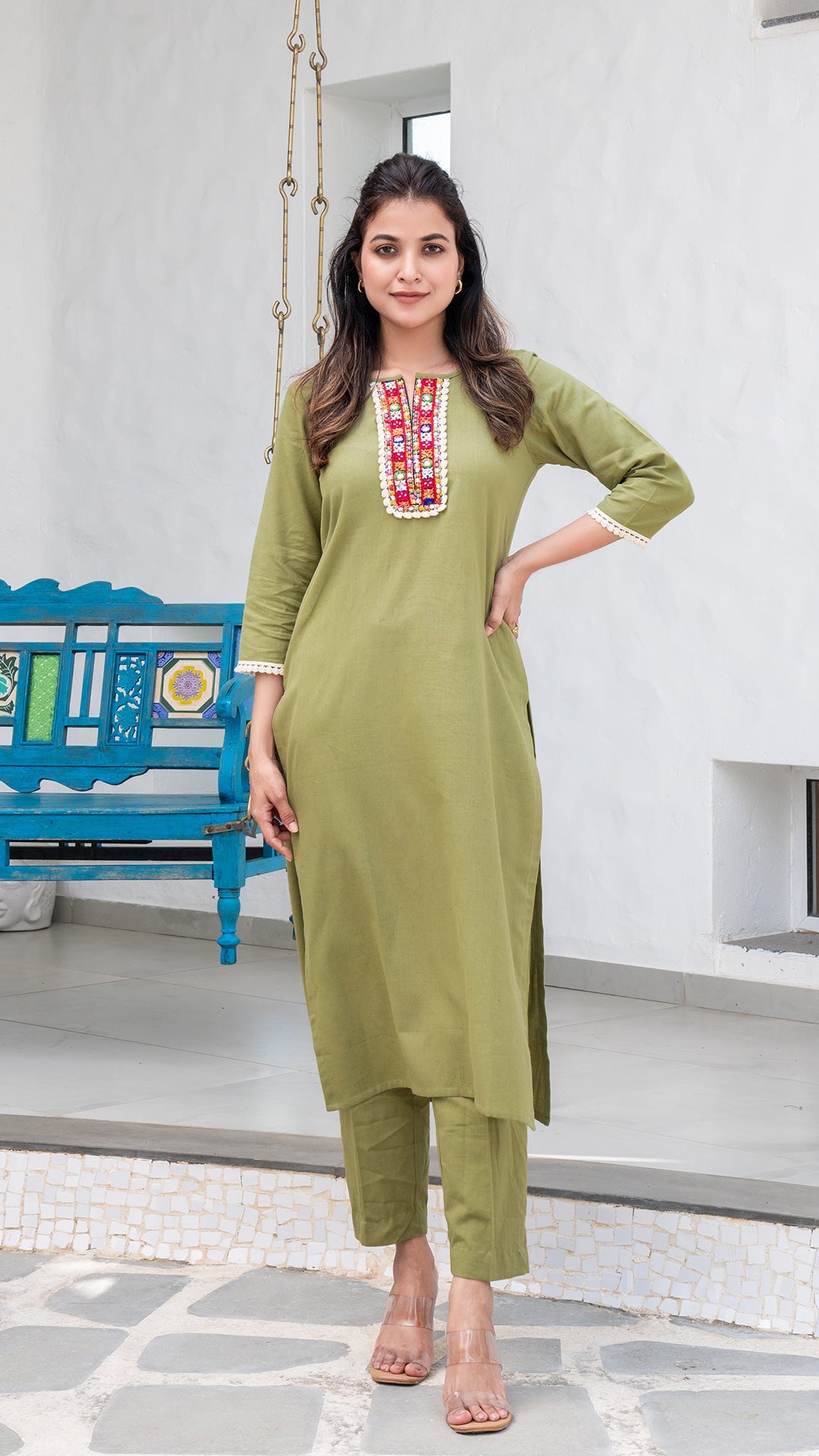 Olive Green Cotton Kurta With Embroidered Patch