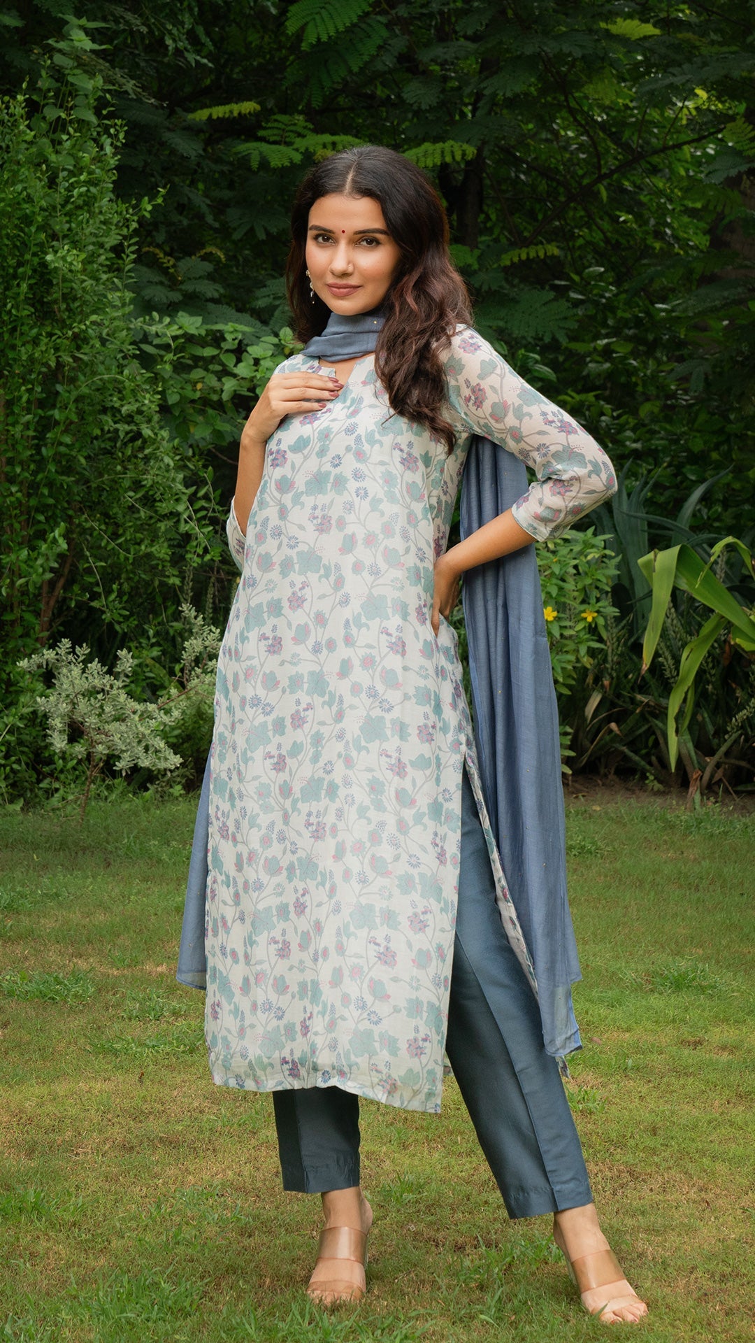 Aarya Mul Chanderi Floral Jaal Kurta - Blue