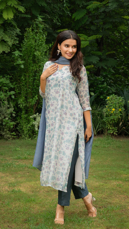 Aarya Mul Chanderi Floral Jaal Kurta - Blue