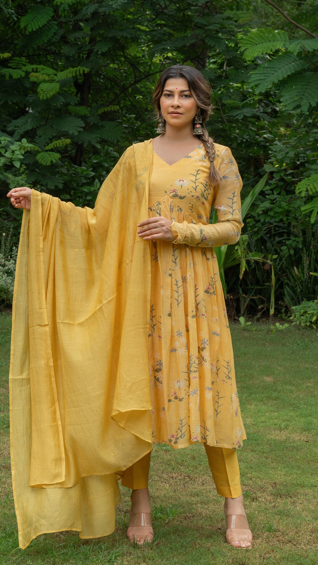 Aabha Floral Jaal Chanderi Kurta Set - Yellow