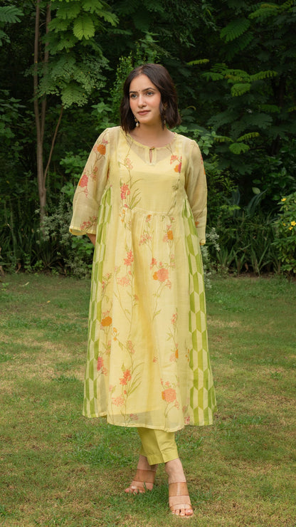 Sarah Chanderi Pleated Kurta - Green