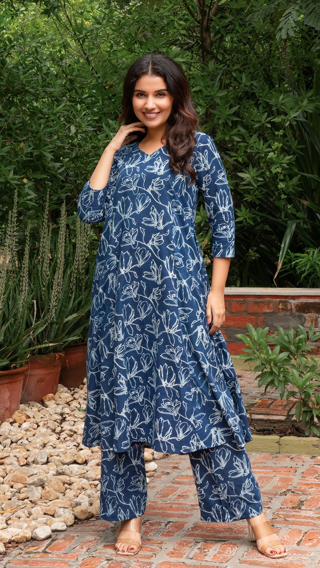 Anaisha Dabu Block Print Kali Kurta In Cotton - Indigo