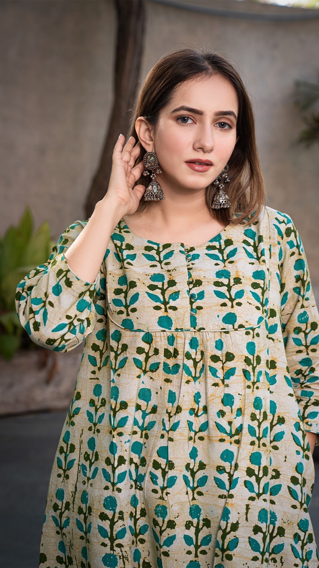 Roma Batik Cotton Kurta - Off White/Green