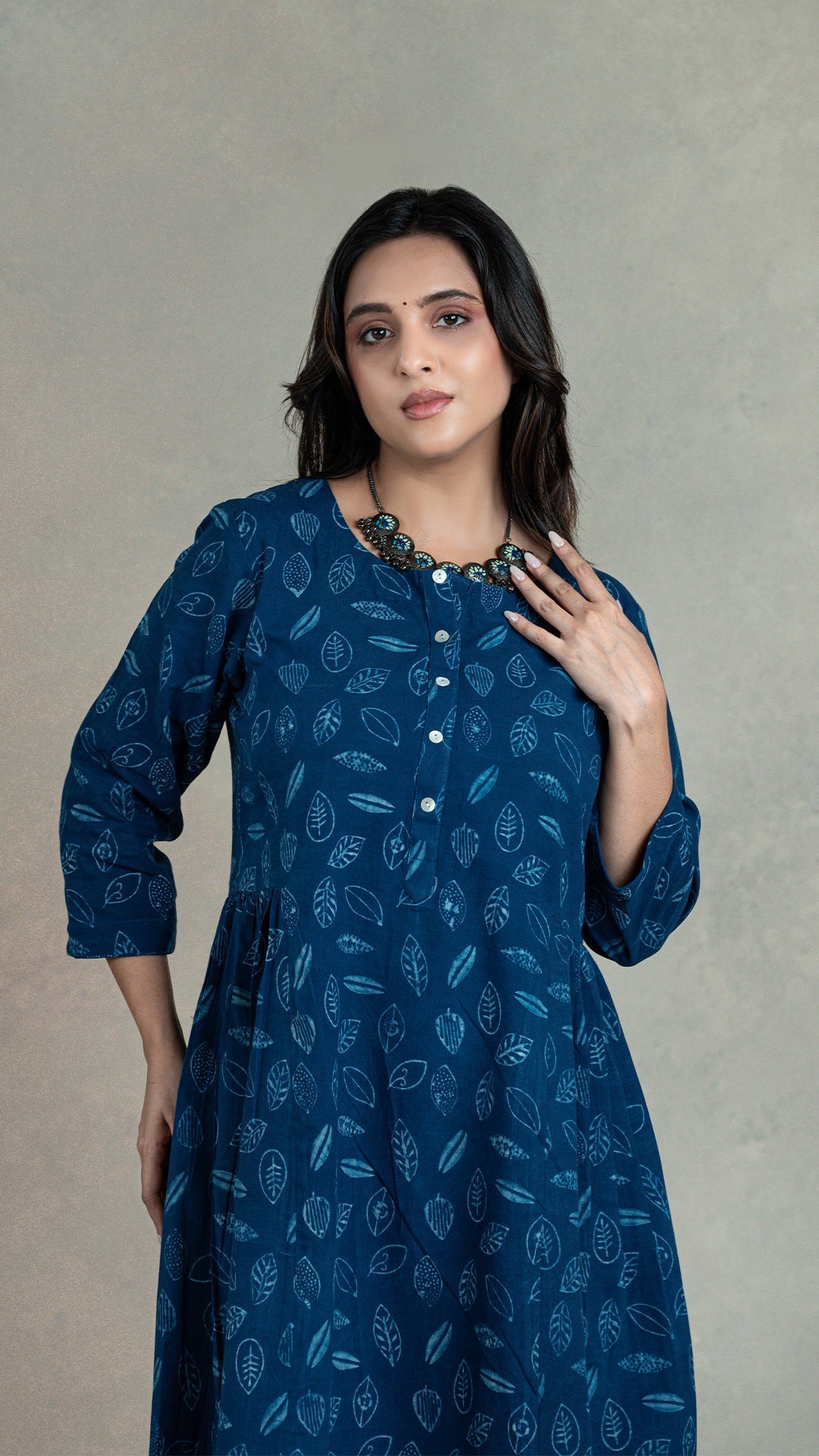 Richa Dabu Hand Block Cotton Kurta - Indigo