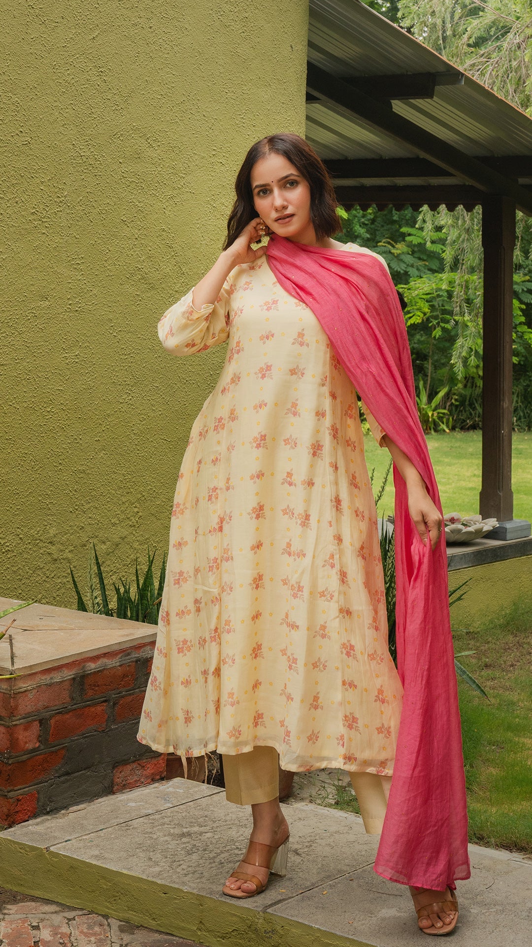 Brinda Mul Chanderi Kurta - Light Lemon