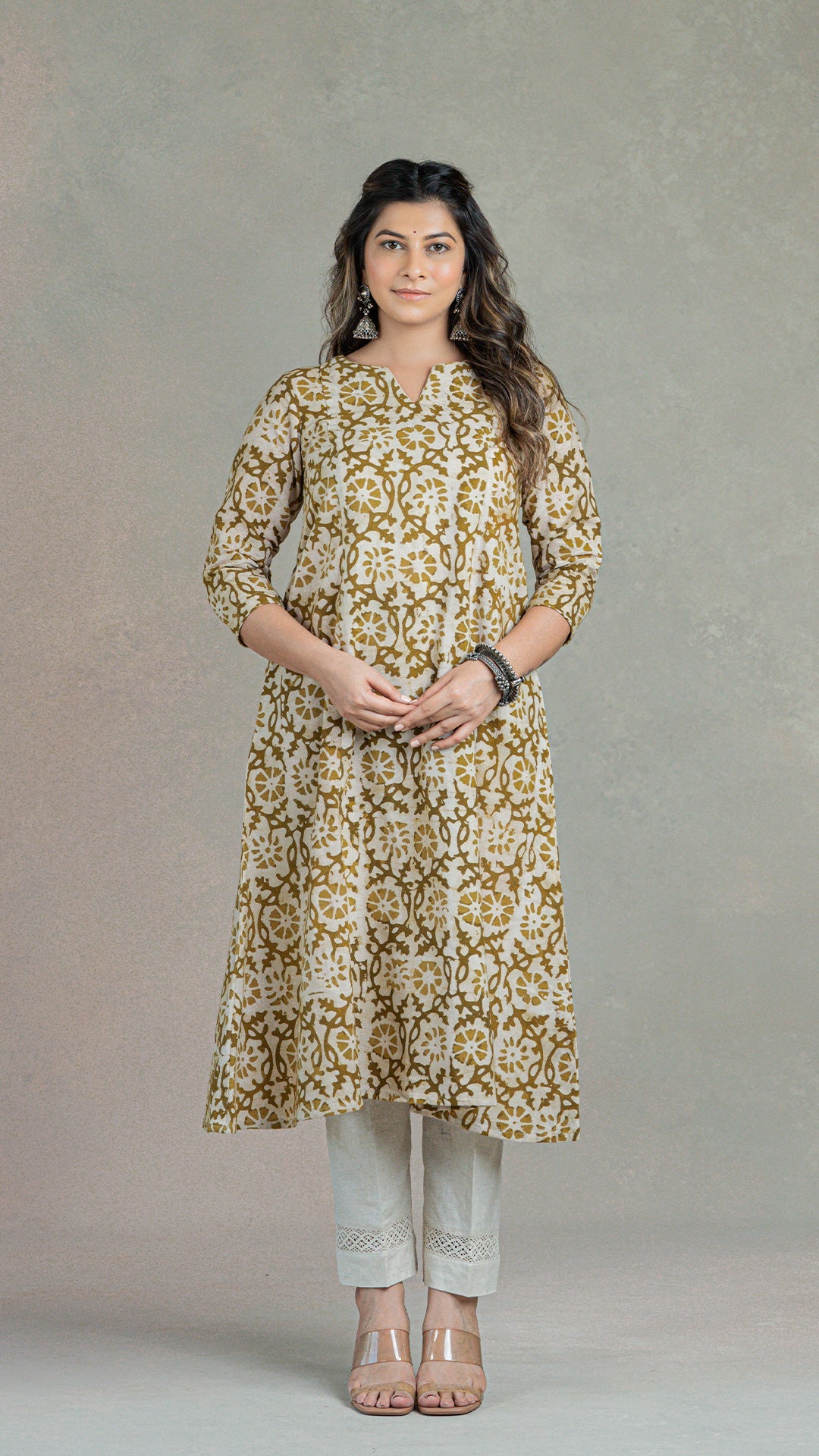 Batik Floral Jaal Kali Cotton Kurta - Sand