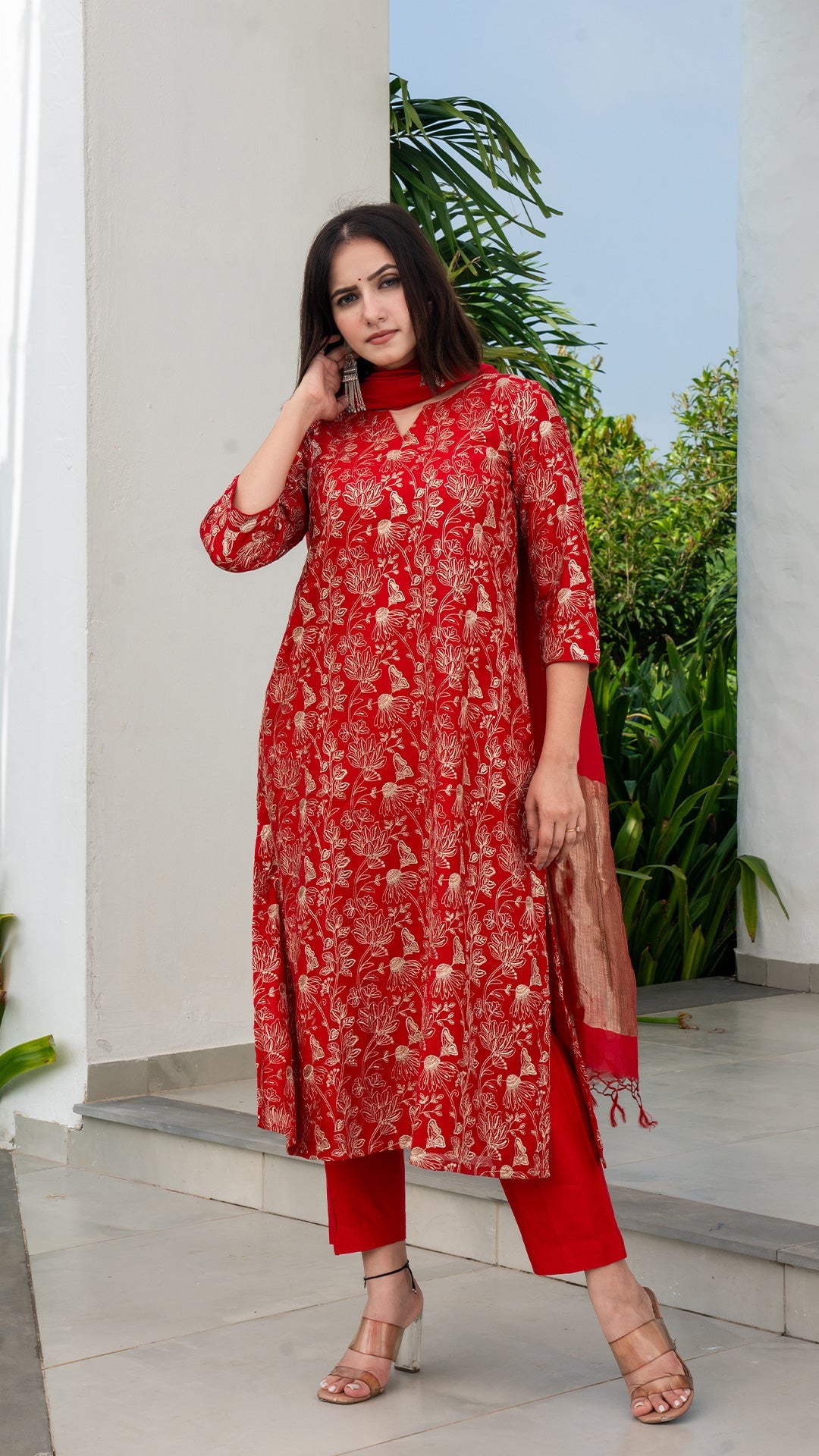 Peony Emboridered Chanderi Kurta Set - Red