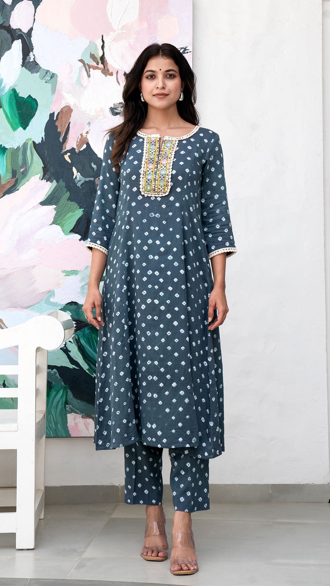 Grey Bandhani Cotton Kurta With Embroidered Patch