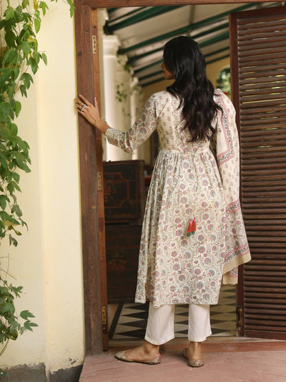 KIRAN - FLORAL PRINT PURE COTTON ANARKALI KURTA SET WITH MULMUL DUPATTA AND INTRICATE EMBROIDERY WORK