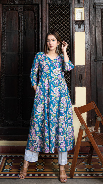 Osha Sanganeri Floral Jaal Kali Cotton Kurta - Blue