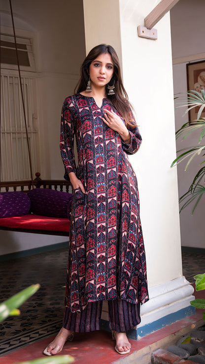 Aashi Printed Kali Silk Kurta - Black