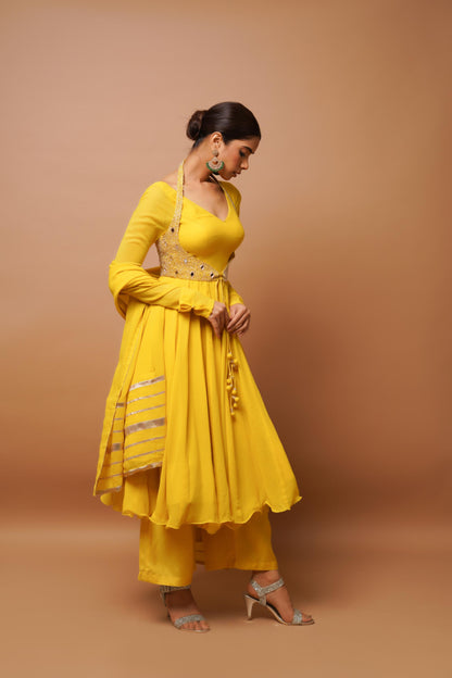 Yellow Anarkali Suit Set (Set Of 4)