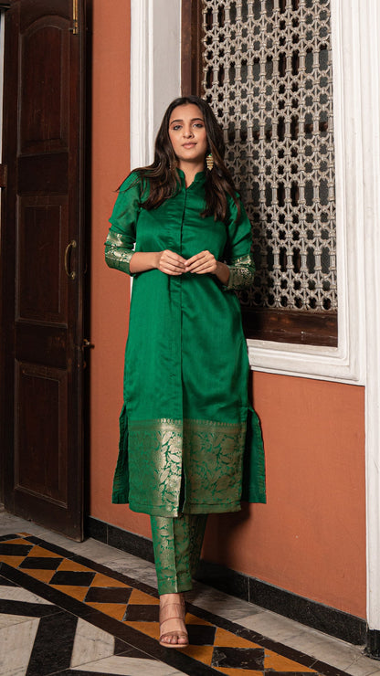 Shubha - Dark Green Pure Woven Chanderi Jodhpuri Kurta Set