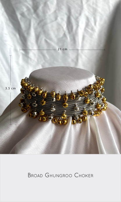 Broad Ghungroo Choker & Studs Combo