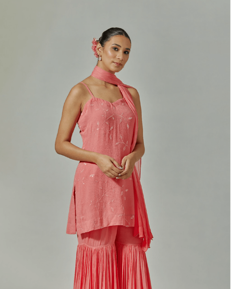 Coral embroidered set