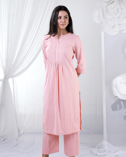 Peach Pleat Suit with ecru Peonie Floral Dupatta