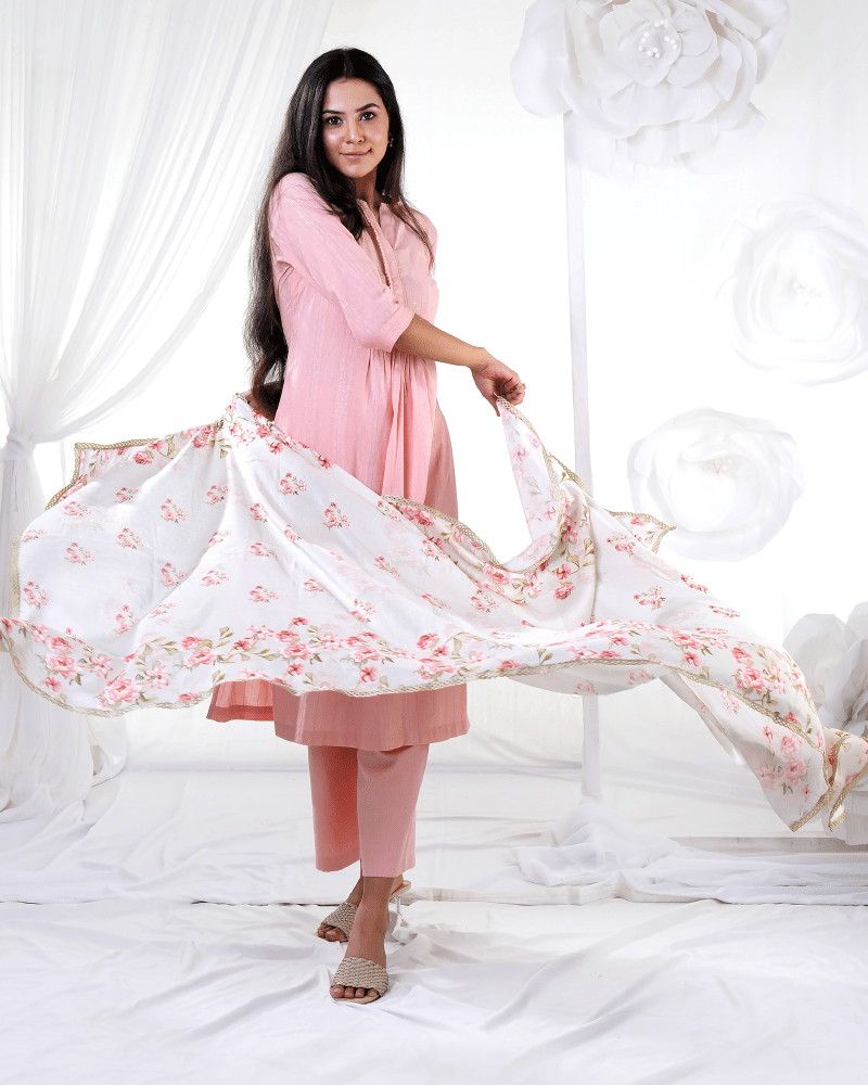 Peach Pleat Suit with ecru Peonie Floral Dupatta