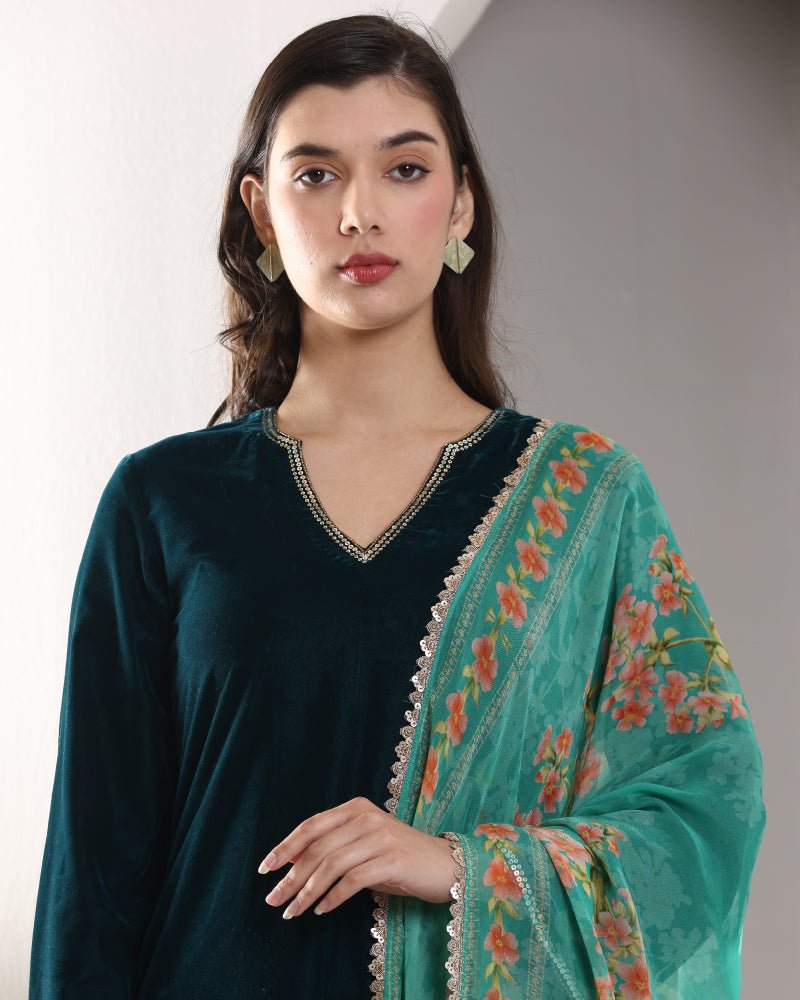 BOTTLE GREEN BLOSSOM SET WITH DUPATTA