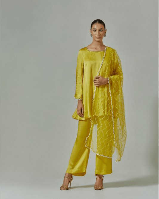 Misted Yellow suit set with straight pants