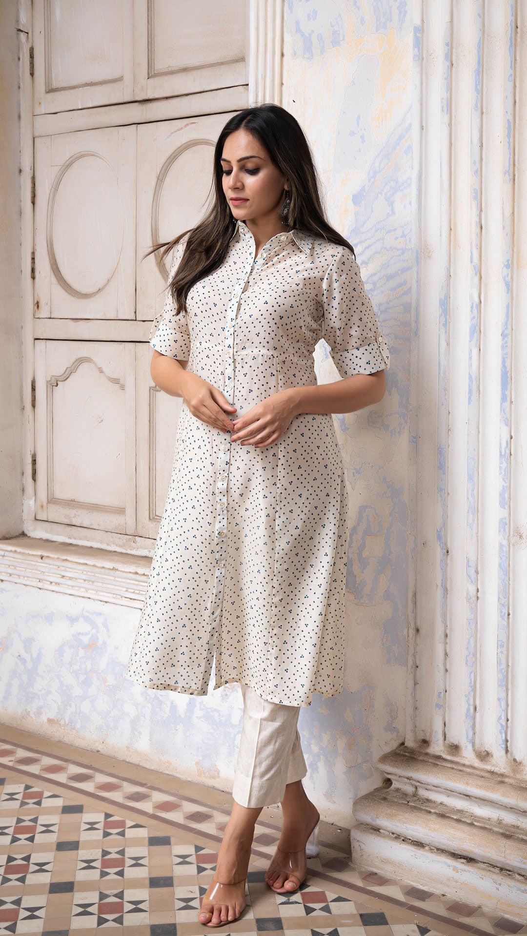 Esha Shirt Dress In Soft Silk - Off White