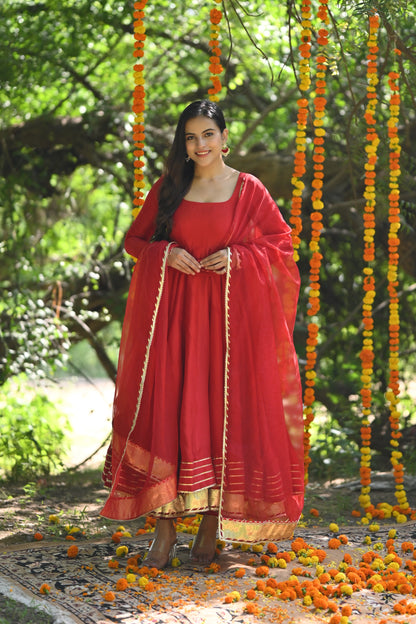 Red Mastani Anarkali