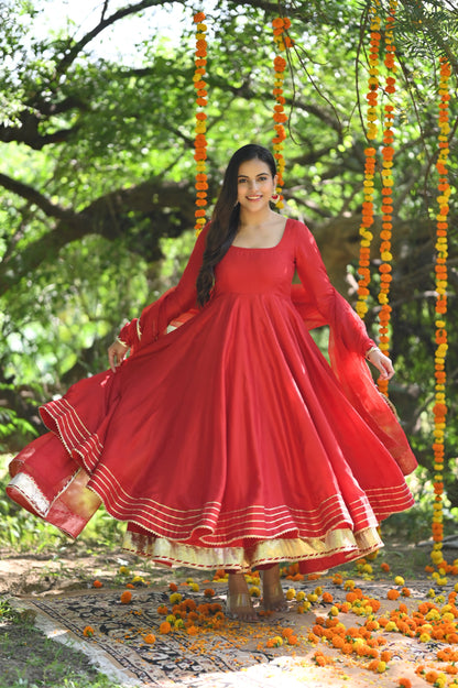 Red Mastani Anarkali