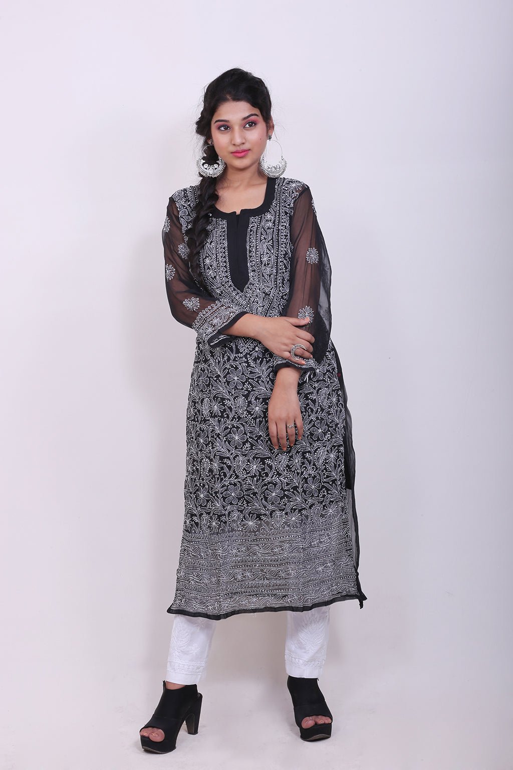 Chikankari Leher Heavy Embroidered Kurti