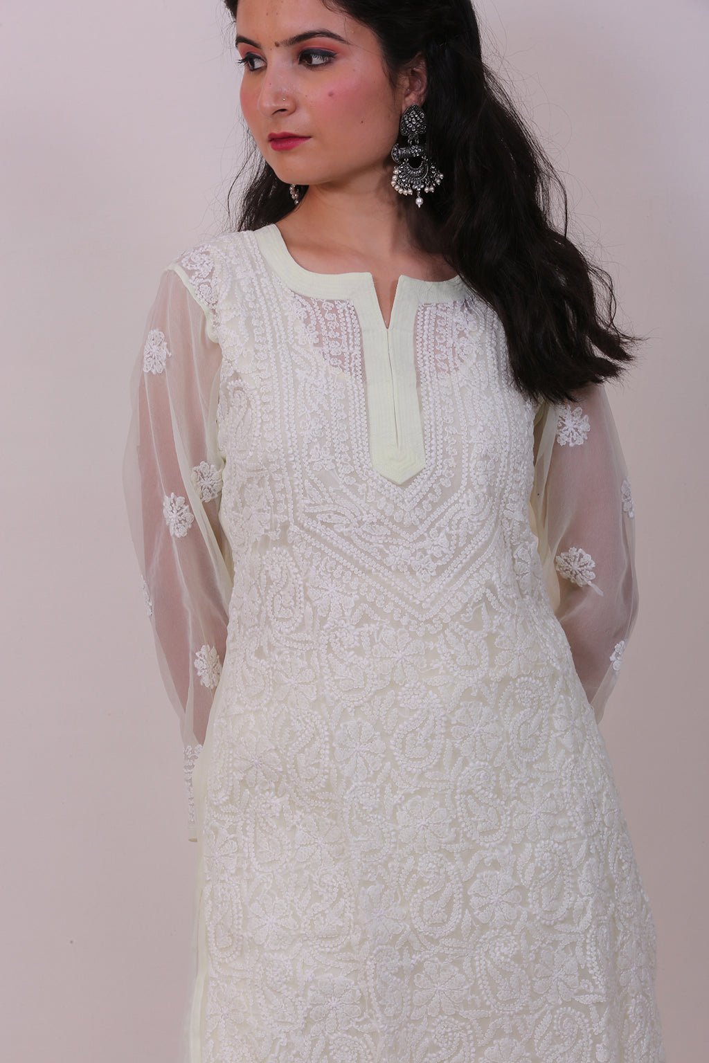 Chikankari Leher Heavy Embroidered Kurti