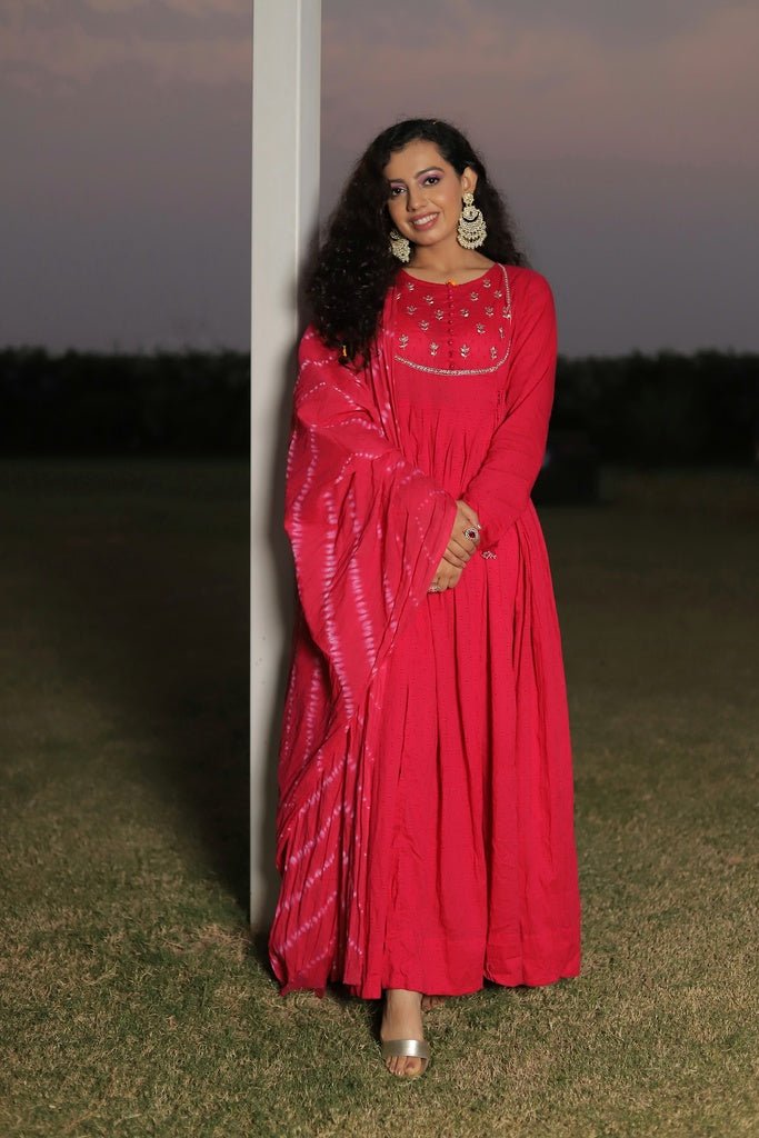 Gulabi Pearl Anarkali with bandhani dupatta