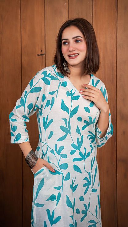 Hrida Mul Cotton Kurta - White/Blue