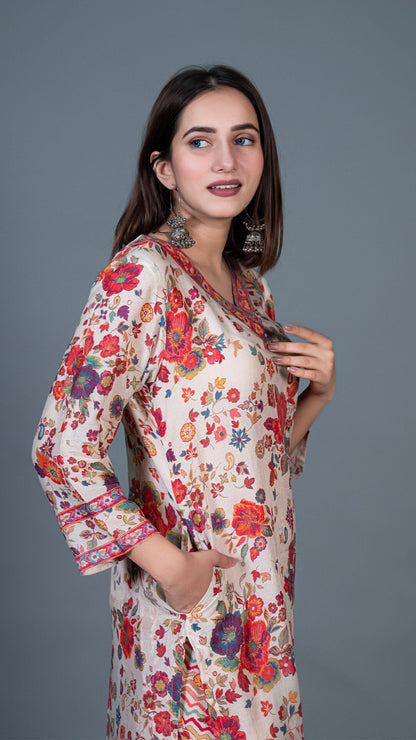 Off White Floral Print Kurta In Cotton Silk