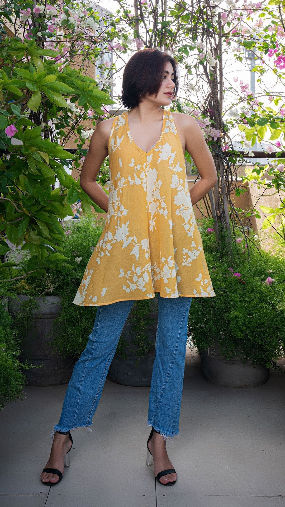 Aara Mul Cotton Short Top - Yellow