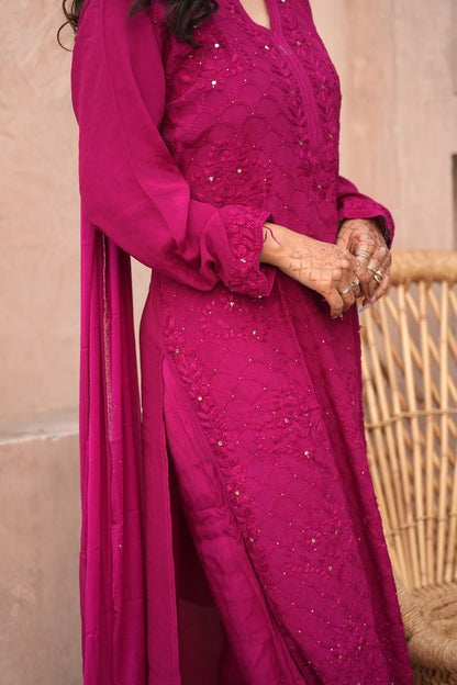 Fara chikankari and mukaish crepe set in Pink